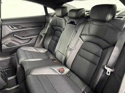 2026 Porsche Taycan Taycan 4 Black Edition