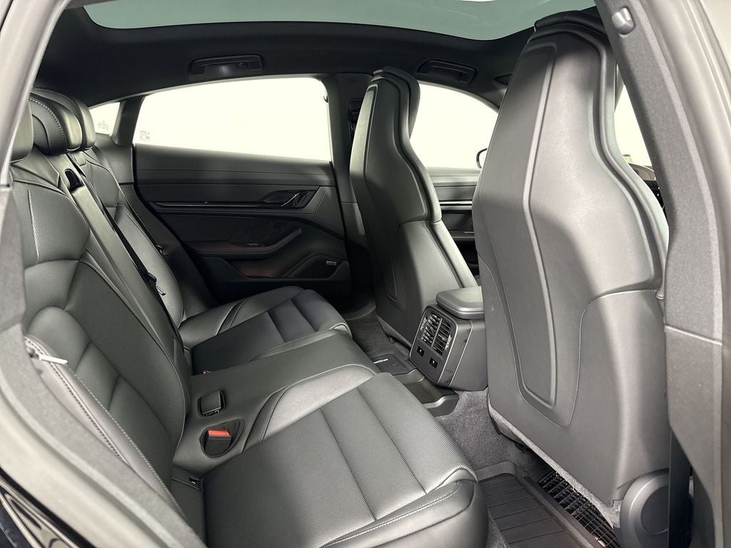 2026 Porsche Taycan Taycan 4 Black Edition