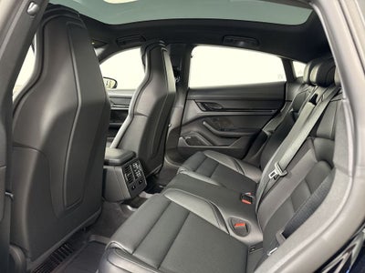 2026 Porsche Taycan Taycan 4 Black Edition