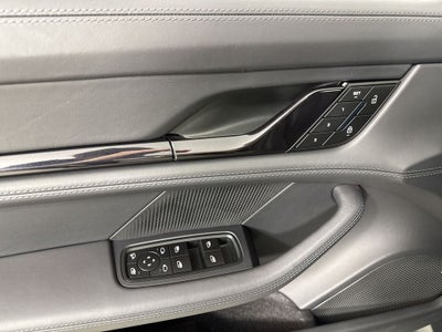 2026 Porsche Taycan Taycan 4 Black Edition