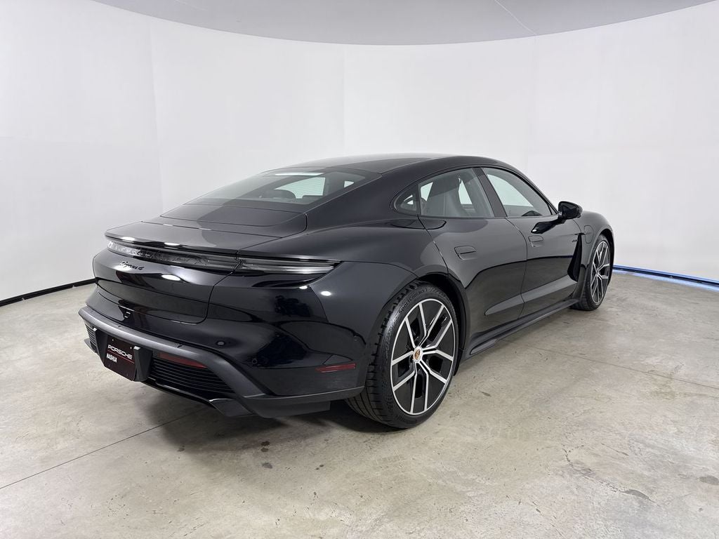 2026 Porsche Taycan Taycan 4 Black Edition