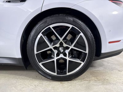 2026 Porsche Taycan 4