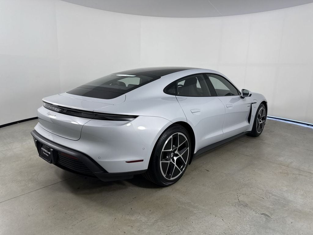 2026 Porsche Taycan 4