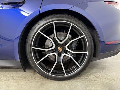 2025 Porsche Taycan Base