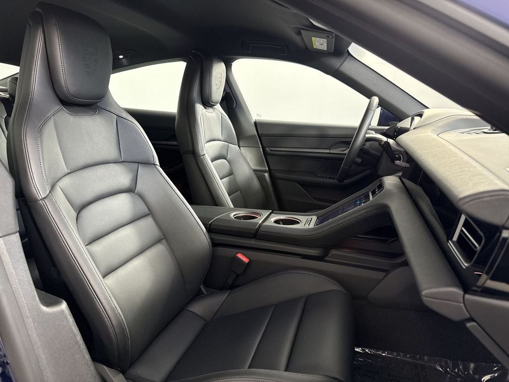 2025 Porsche Taycan Base