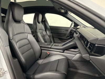 2026 Porsche Taycan Taycan 4 Black Edition