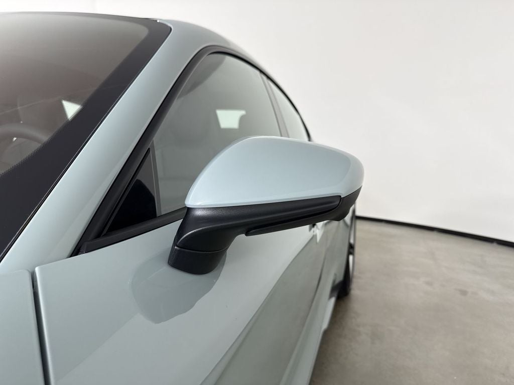 2026 Porsche Taycan 4