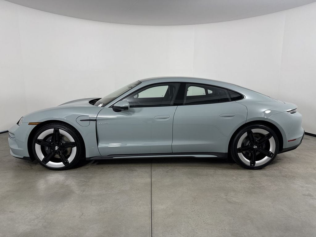 2026 Porsche Taycan 4