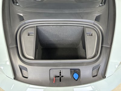 2026 Porsche Taycan 4