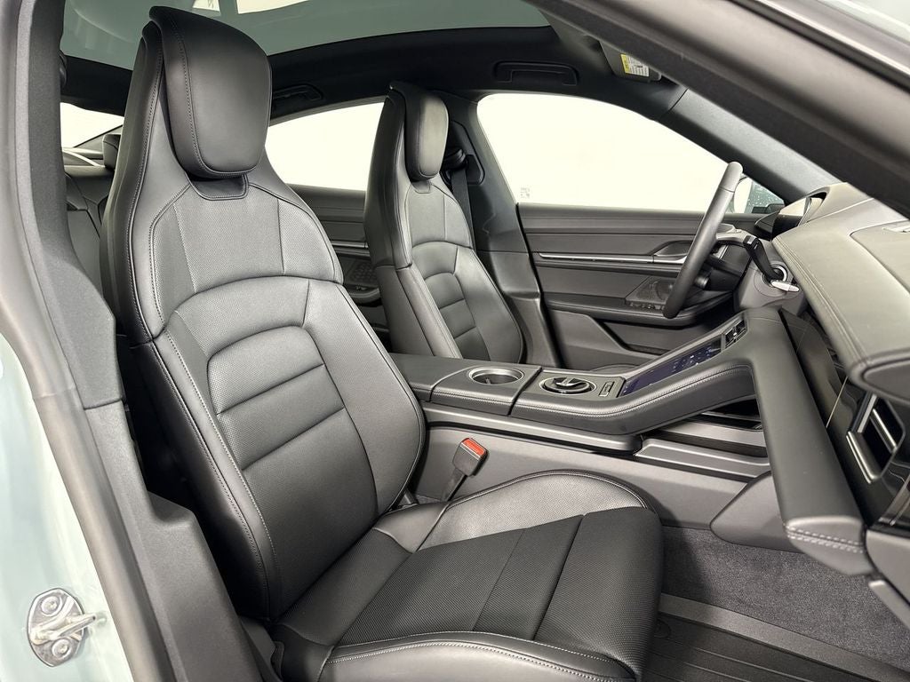 2026 Porsche Taycan 4