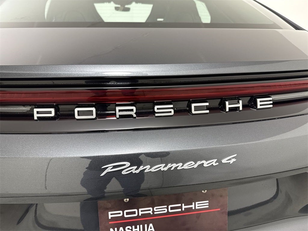 2026 Porsche Panamera RWD