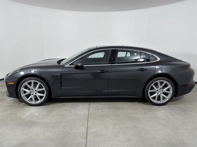 2026 Porsche Panamera RWD