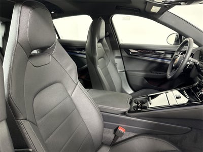 2026 Porsche Panamera RWD