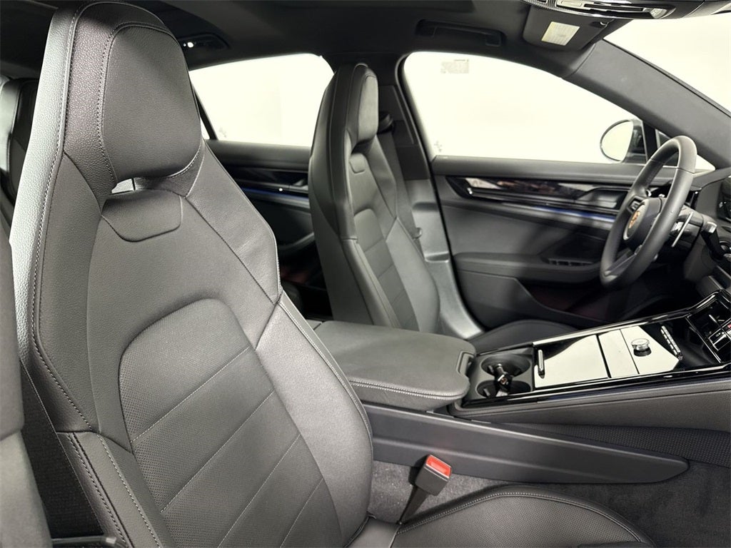 2026 Porsche Panamera RWD