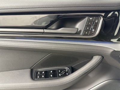 2026 Porsche Panamera RWD