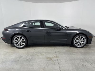 2026 Porsche Panamera RWD