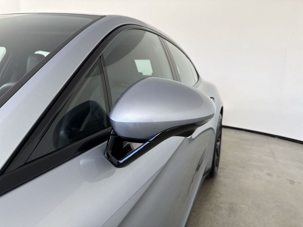 2026 Porsche Panamera 4