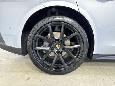 2026 Porsche Panamera 4
