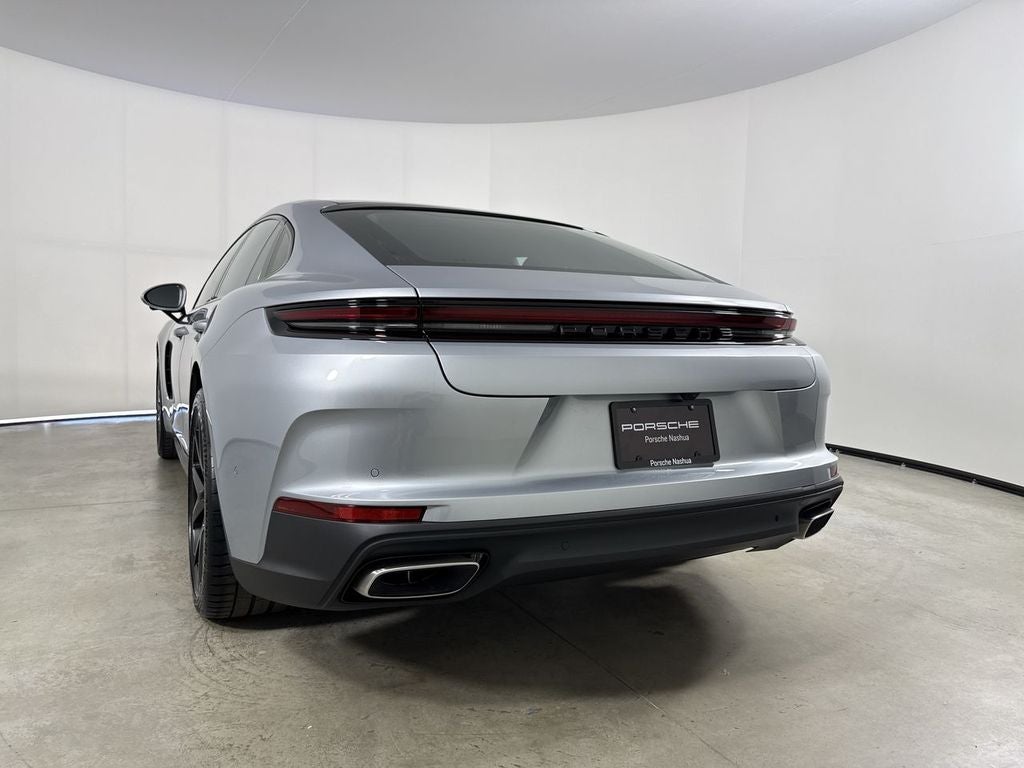 2026 Porsche Panamera 4