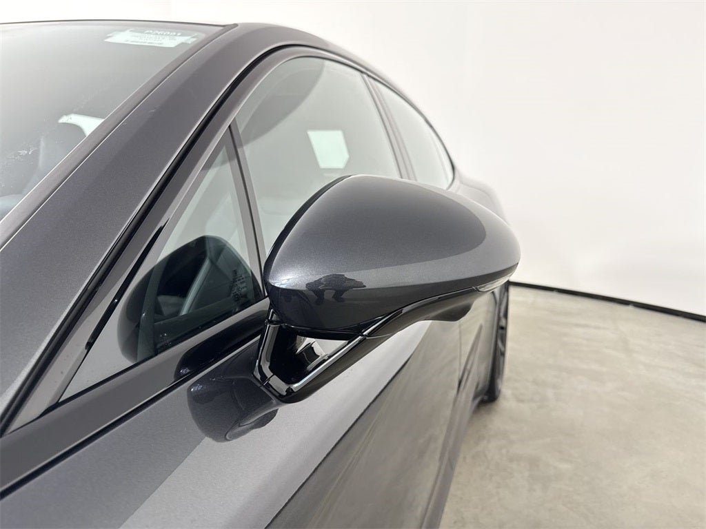 2026 Porsche Panamera 4