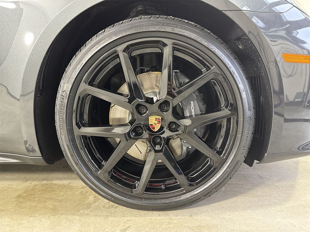 2026 Porsche Panamera 4