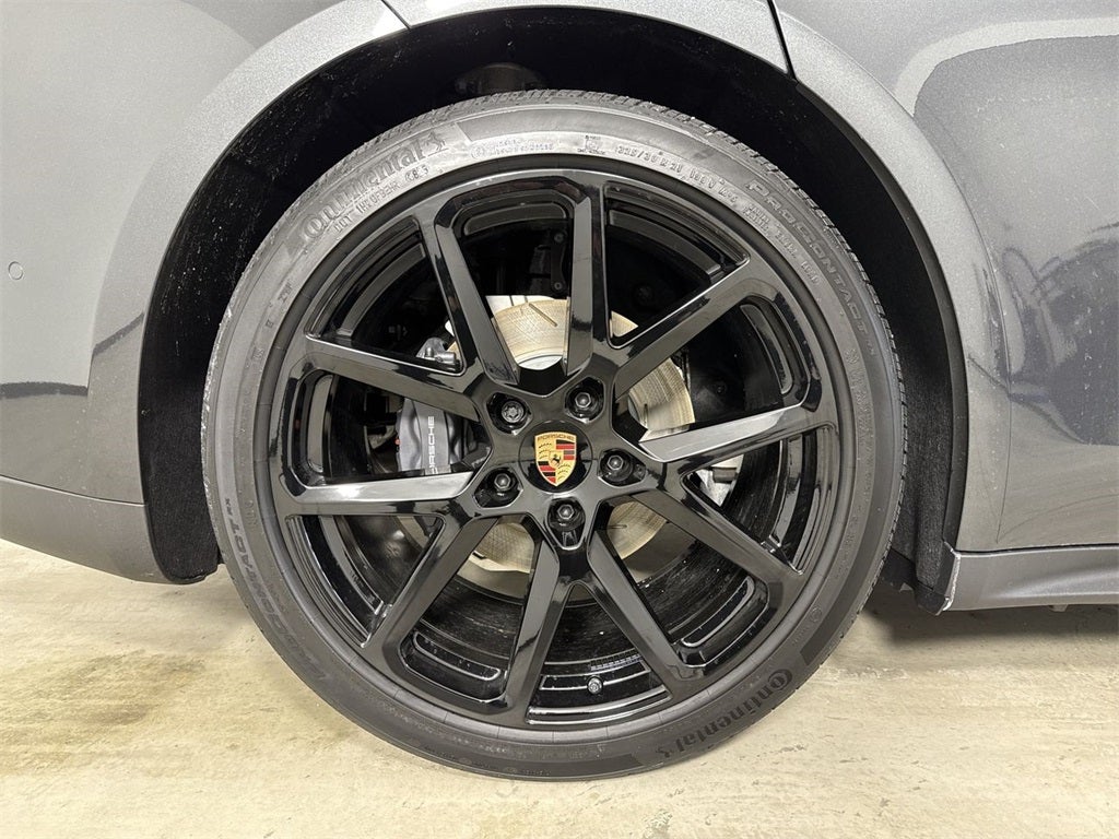 2026 Porsche Panamera 4