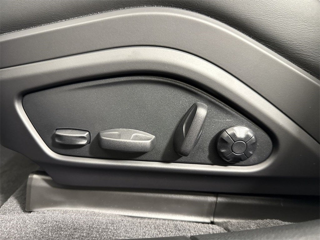 2026 Porsche Panamera 4