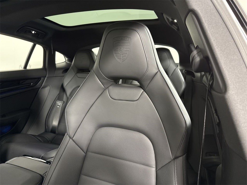 2026 Porsche Panamera 4