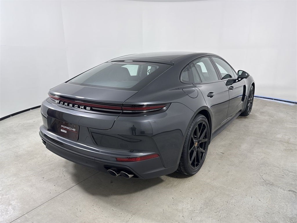 2026 Porsche Panamera 4