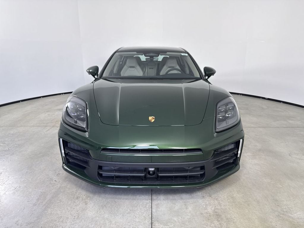 2026 Porsche Panamera 4
