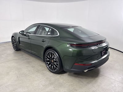 2026 Porsche Panamera 4