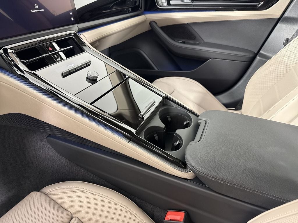 2026 Porsche Panamera 4