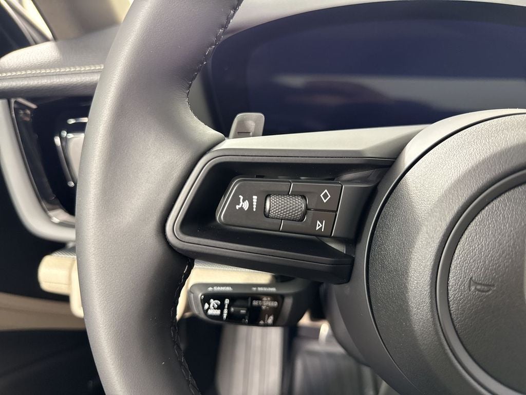 2026 Porsche Panamera 4