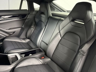 2026 Porsche Panamera Panamera