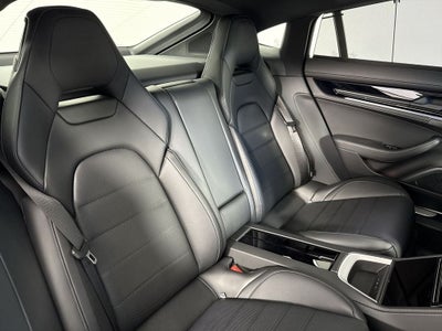 2026 Porsche Panamera Panamera