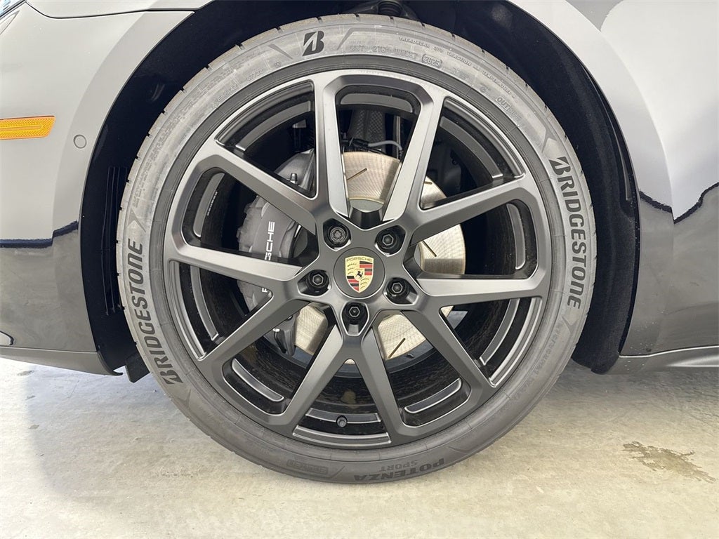 2026 Porsche Panamera 4