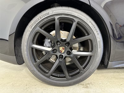 2026 Porsche Panamera 4