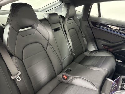 2026 Porsche Panamera 4