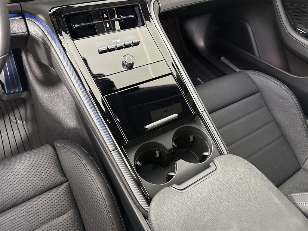 2026 Porsche Panamera 4