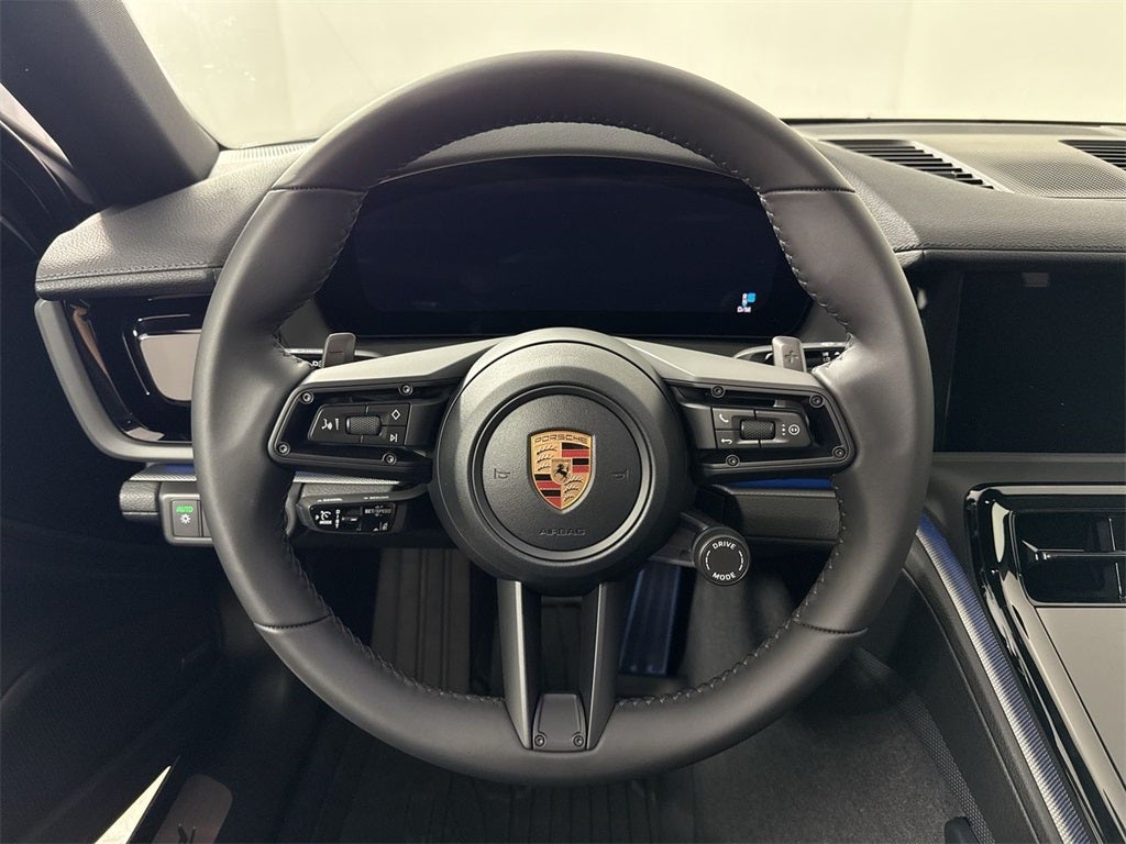 2026 Porsche Panamera 4