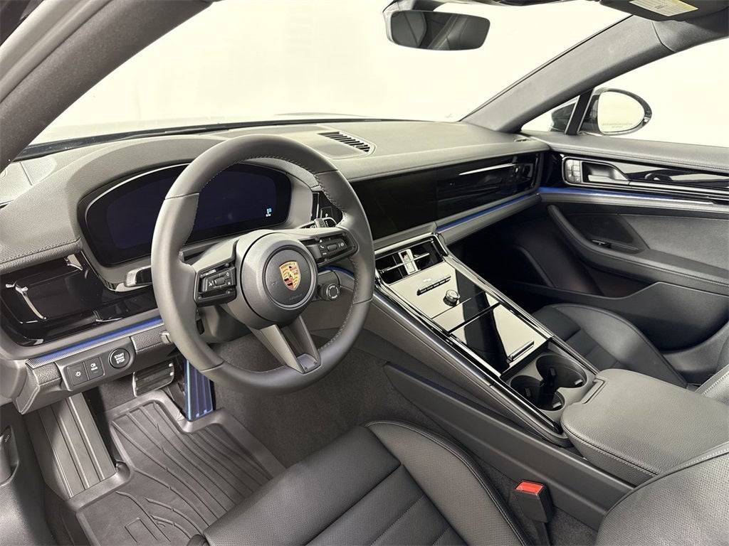 2026 Porsche Panamera 4