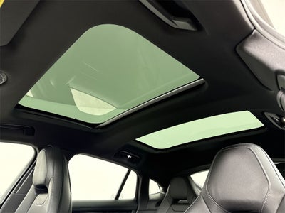 2026 Porsche Panamera 4