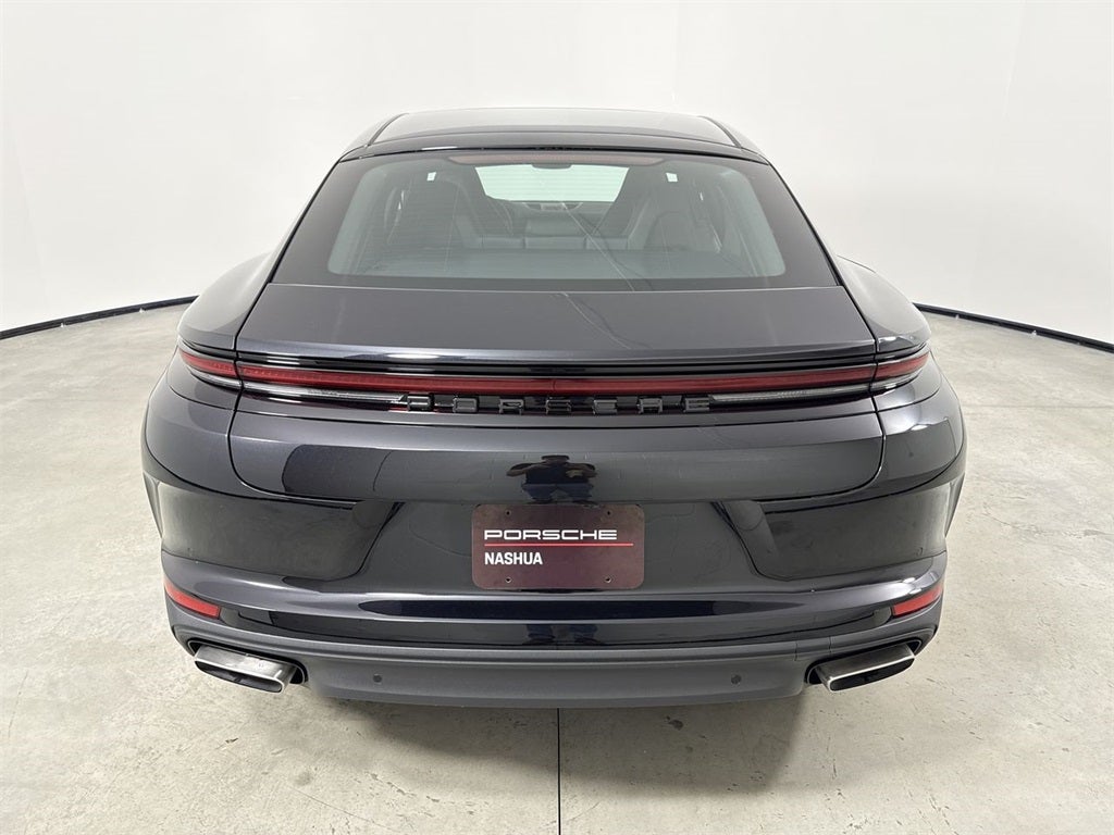 2026 Porsche Panamera 4