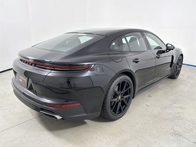 2026 Porsche Panamera 4