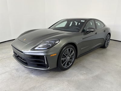 2026 Porsche Panamera 4
