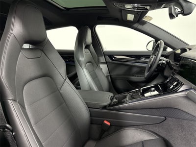 2026 Porsche Panamera 4