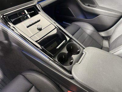 2026 Porsche Panamera 4