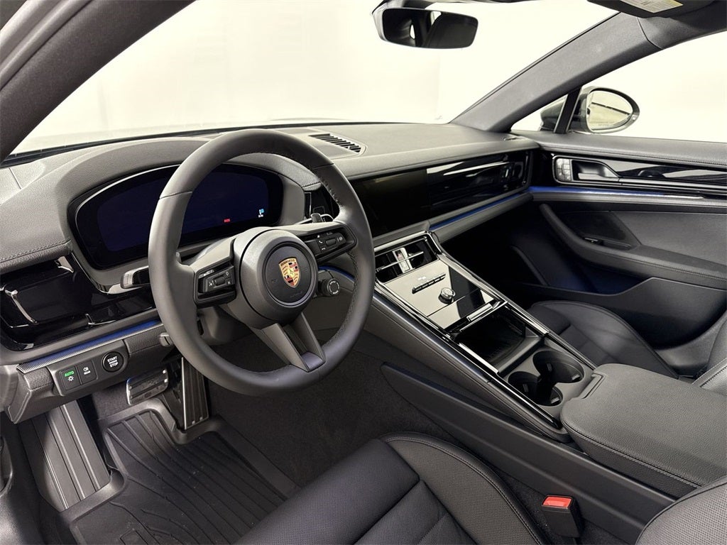 2026 Porsche Panamera 4