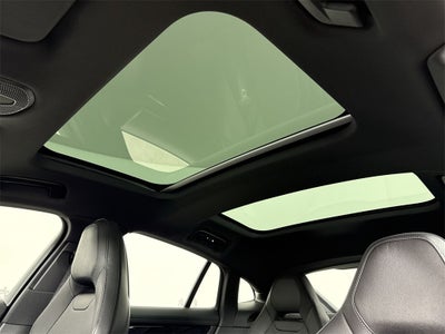 2026 Porsche Panamera 4