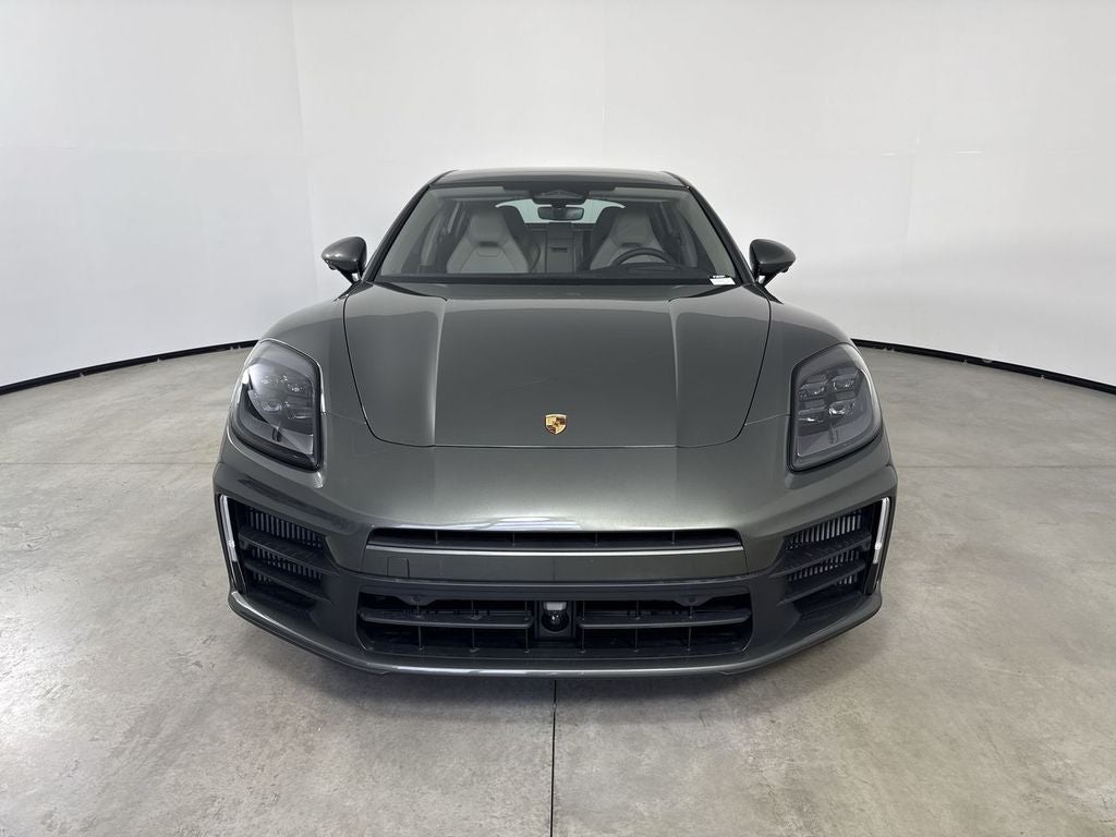 2026 Porsche Panamera 4